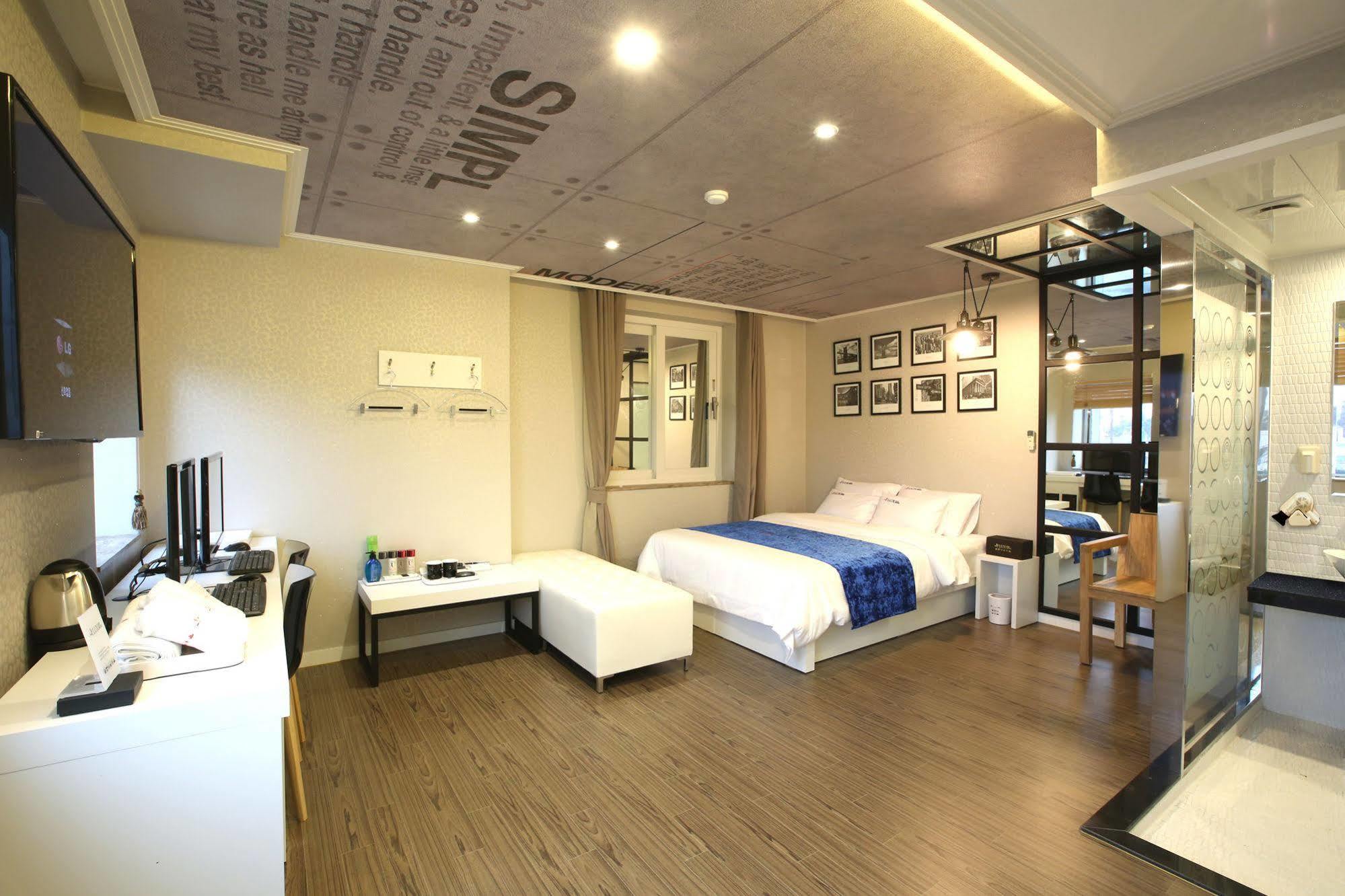 Jeju Lux Hotel Ojo-ri Exterior photo